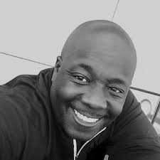 Freddie Nolan (@fabfivefred)