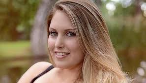 Cindy Jager's Instagram, Twitter & Facebook