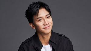 Known as the ballad prince, lee has had numerous hit songs such as because you're my woman, will you marry me, and return. Handsome And Smart Vagabond Star Lee Seung Gi Has 2 Master Degrees Kdramastars