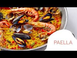 Traditional Food In Spain Youtube In 2020 Paella Food Traditional Spanish Recipes