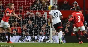 Real madrid vs real betis preview: Manchester United 2 Fulham 2 Match Report Bent Piles Pressure On Moyes With Last Gasp Leveller For Bottom Club Daily Mail Online