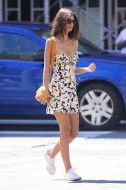 96 Of The Chicest White Sneaker Outfits I Ve Ever Laid Eyes On Dress And Sneakers Outfit White Sneakers Outfit Sneaker Outfits Women