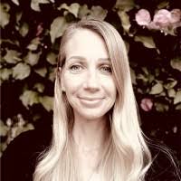 40+ "Lynne'a" profiles