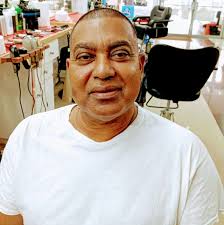 So Intellectual Chutney is a sanitized, more decent type of singing?  Nothing about rum and horn? 🤔🤔🤔🤔🤔🤔🤔🤔🤔🤔