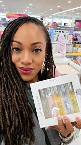 Give me something with Lemon pound cake vibes with a hint of vanilla 🍋 🍦