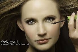 Janet Gholson's Instagram, Twitter & Facebook