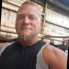 Maintaining a safety-focused work environment takes dedication. That's why  safety directors from across the Martin Marietta team recently met in  Raleigh to discuss ongoing efforts to strengthen our…