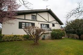 37 pisos y casas en venta en berango, bizkaia.✅ encuentra y compara precios de compra de inmuebles de obra nueva, segundo mano, pisos de bancos y de particulares. Venta De Chalets En Bizkaia Uribe Kosta Urdaibai Duranguesado Mungia