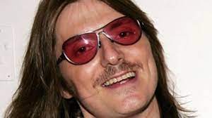 That's how much of the news media chose to present the shocking. The Untold Truth Of Comedian Mitch Hedberg Youtube