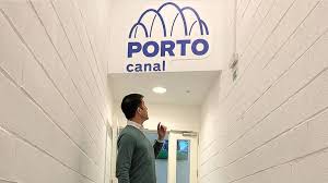 De facto, embora detenha conteúdos relativos ao fc porto, é um canal generalista, que trata temas de todas as áreas, abrangendo todas as matérias, e que são. Cision Apresentador Ricardo Couto De Saida Do Porto Canal Cision