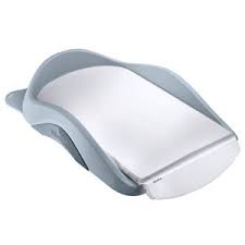 It offers support for a bigger baby i.e my 3 month old grandchild. Bath Seat Transatdo Parma Beaba Without Backrest