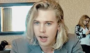 You won't find this celebrity mask anywhere else. Best Austin Butler Gif Gifs Gfycat