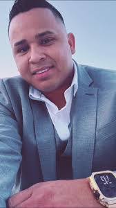 Edgar Cossio's Instagram, Twitter & Facebook