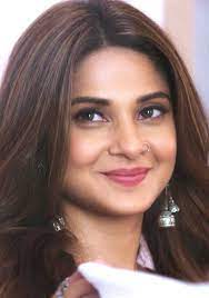 Pin By Nagendranath Mahato On Jennifer Winget Jennifer Winget Beautiful Smiles Jennifer Love
