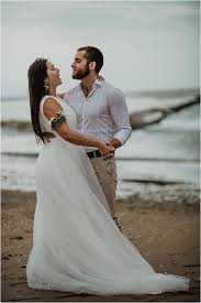Flamingos have become very popular when it comes to wedding decorations, engagement parties, and even home decor. Stylish French Beach Wedding Ideas French Wedding Style