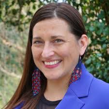 Tara Hacker's Instagram, Twitter & Facebook