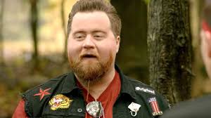 Paul Walter Hauser Wants to Team Up With Ryan Reynolds for a 'Planes,  Trains and Automobiles' Remake