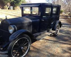 Essex car, year 1923