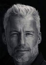 Finalphoto Grey Hair Men Older Mens Hairstyles Long Hair Styles Men