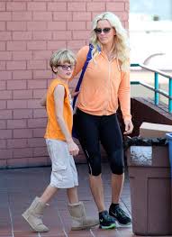 These are the weird things everyone ignores about jenny mccarthy's marriage. Jenny Mccarthy S Son S Autism She Responds To Report He Never Had Illness Hollywood Life