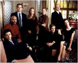 Dernier clip de louis rafaï : Les 101 Meilleures Series Tv De Tous Les Temps Selon Les Scenaristes Americains Six Feet Under Lauren Ambrose Tv Series