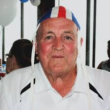 PARK NEWS] It is with great sadness that Helensburgh Stanwell Park Surf  Club inform members