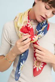 Daisy Square Scarf