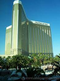 Las Vegas Hotels Mandalay Bay Las Vegas Hotels Las Vegas Vacation Las Vegas Trip
