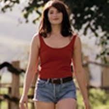 #summerland #filmedit #gemma arterton #gugu mbatha raw #lgbtcinema #spoilers #my not so shifty gifs. Gemma Arterton I Would Never Wear Tamara Drewe Hotpants In Real Life Daily Record