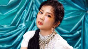 She debuted as a member of apink on april 19, 2011 with the group's first mini album seven springs of. Chorong ì´ˆë¡± Apink ì—ì´í•'í¬ 4k Wallpaper 6 1747