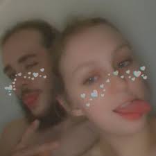 Kaylee Bennett (@itskayleetho)