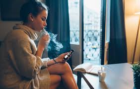 Apart from when the whole juuling thing hit, teen vaping was in decline by 2016. 4 Myths About Vaping And Pregnancy Busted Your Pregnancy Matters Ut Southwestern Medical Center