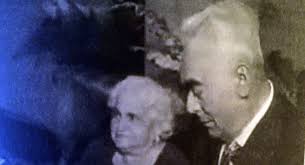 Dopl3r com memes y gifs de: Torre Annunziata La Storia Dei De Laurentiis Aurelio Il Padre Del Produttore Cinematografico Dino Torresette
