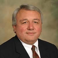 Alumnus selected as distinguished professor at University of Alabama