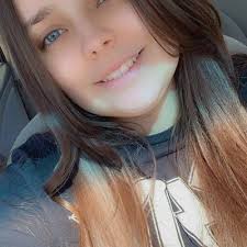 Haley Bottorff's Instagram, Twitter & Facebook