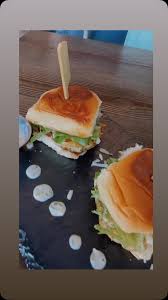 Rest. Costa Criolla 的个人主页