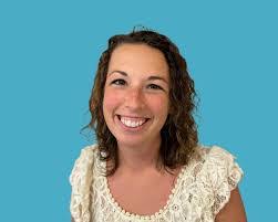 Heather Lenker's Instagram, Twitter & Facebook