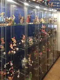 Partagez vos avis, consultez les photos, trouvez les coordonées et d'autres bons plans en belgique. Une Boutique Pour Les Fans De Disney A Seulement 30 Minutes De Lille Lille Actu