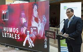 Vapear te mata»: Ministerio de Salud lanza nueva versión de exitosa campaña  Humos Letales - Portal Red Salud