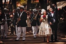 Hagan que sus invitados recuerden por siempre su boda. Ideas Para Bodas Originales Y Divertidas Love At Forty