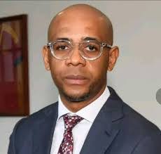 Yaw Obiri's Instagram, Twitter & Facebook