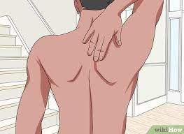 Als Mann nackt gut aussehen und sich gut fühlen (mit Bildern) – wikiHow