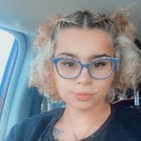 Randi Zimmer's Instagram, Twitter & Facebook