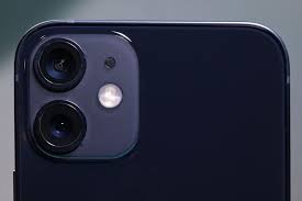 Iphone 12 Mini Review Apple S Smallest Is A One Handed Phone User S Dream Cnet
