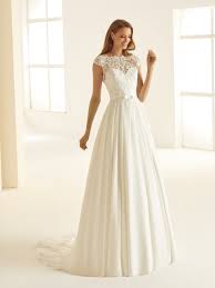 Unsere redaktion hat viele verschiedene marken analysiert und wir präsentieren materialien ihnen hier unsere ergebnisse des vergleichs. Brautkleid Olivia Avorio Vestito
