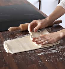 Pate Feuilletee Rapide De Mercotte Recette Mercotte Recette Recettes De Cuisine Recette