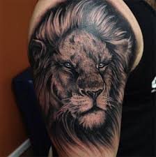 25 Awesome Lion Tattoo Designs For Men And Women Blog Of Francesco Mugnai Mens Lion Tattoo Lion Tattoo Design Lion Shoulder Tattoo