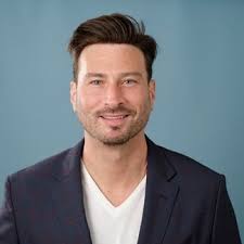 Real Estate Agents in 91304