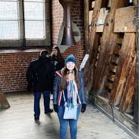 Dinastia jati sdn bhd (djsb) established in january 5, 1993 under the 1965 company act. 100 Caroline Low Profiles Linkedin