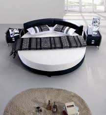 Circle or round beds might not be a décor idea that is earth shattering and brand new. Designs Of Round Beds For Your Bedroom